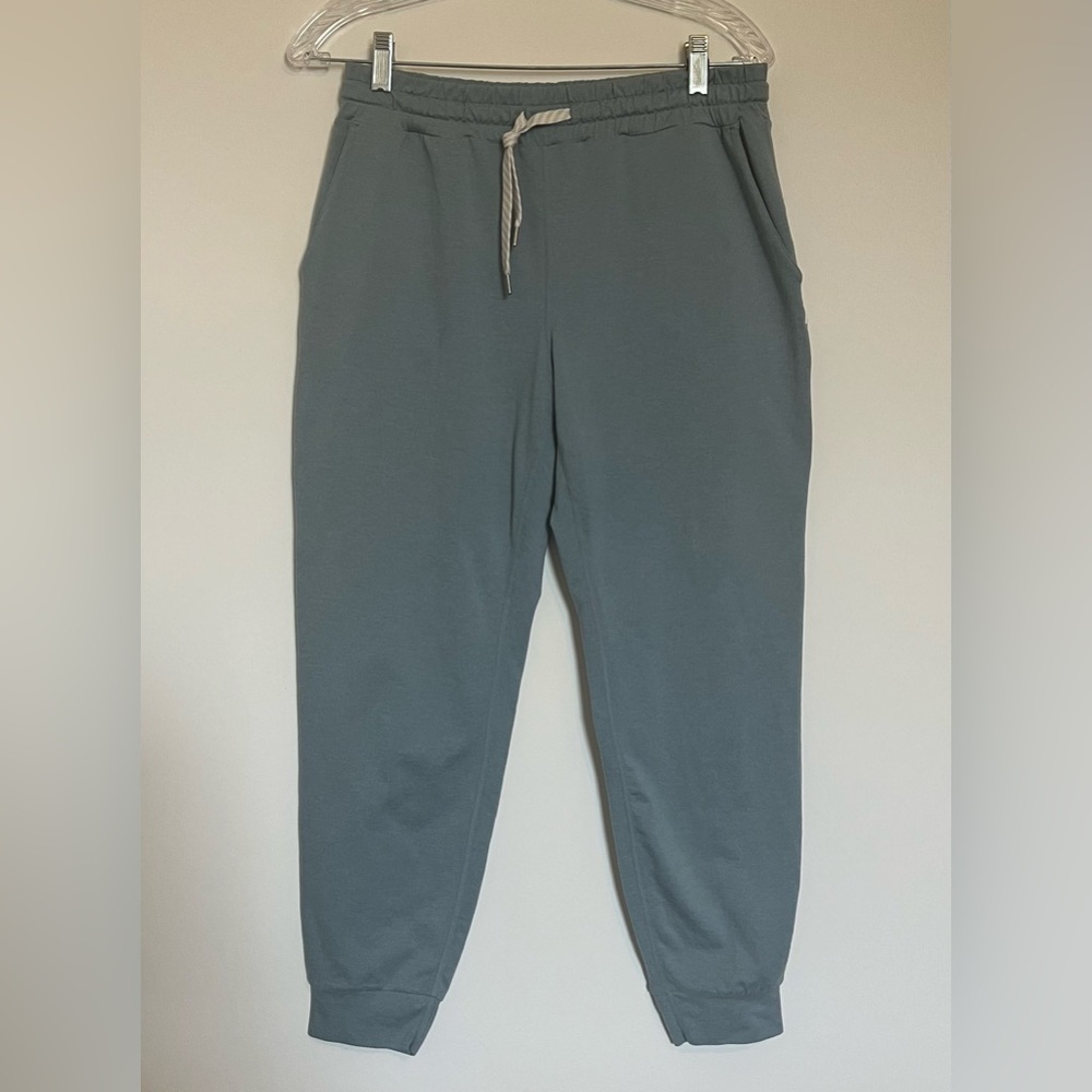 Vuori Performance Jogger Women's DreamKnit Aqua Blue size Small